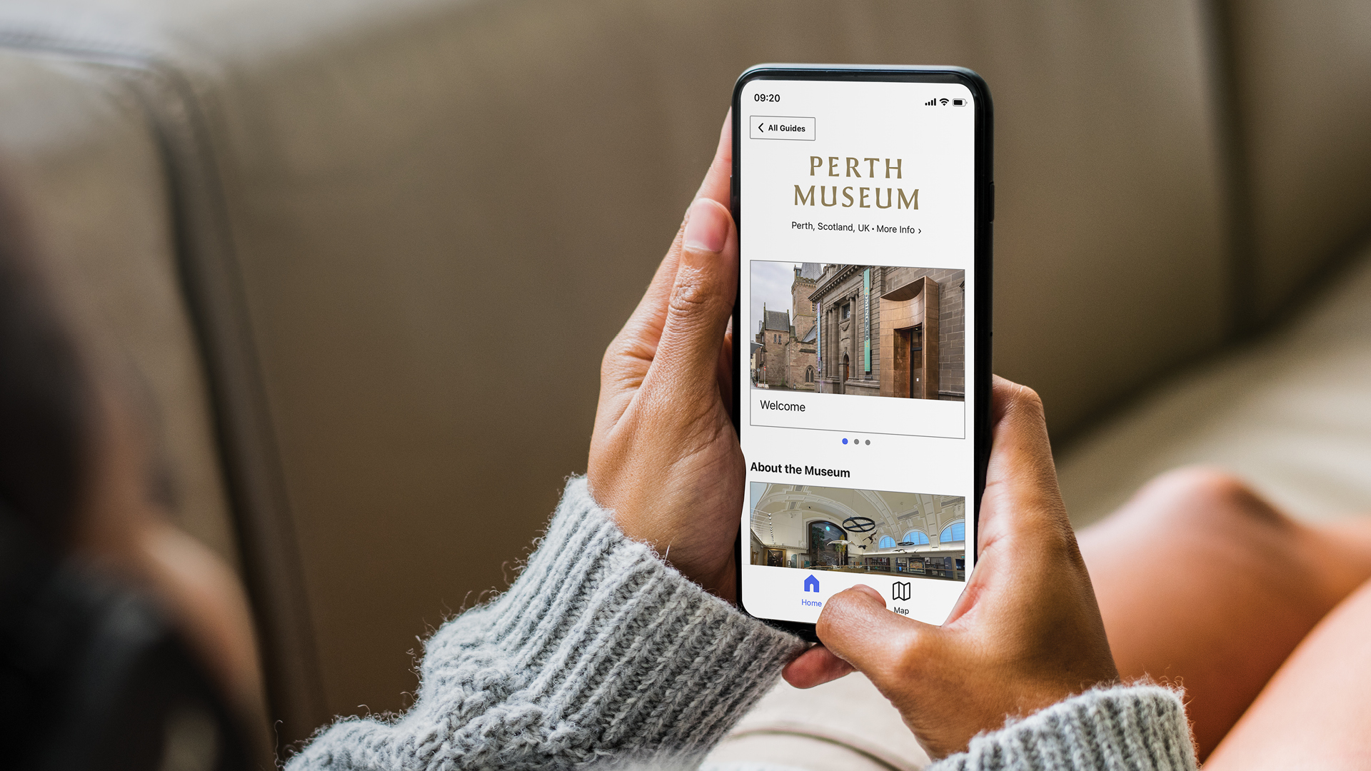 BBGC_Perth_Digital_phone-in-hand