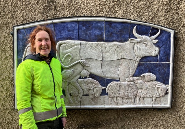 Eleanor Wheeler with her artwork in Fleshers' Vennel